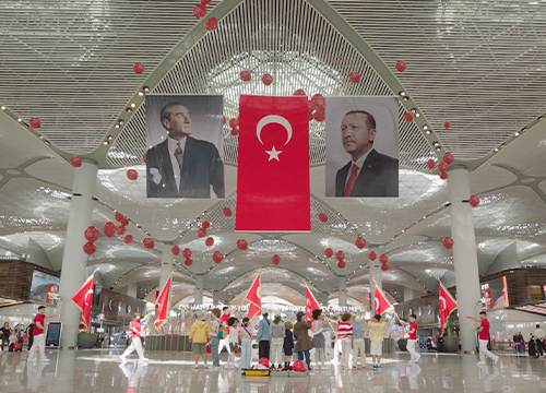 iGA Istanbul Airport is Surrounded by Children!