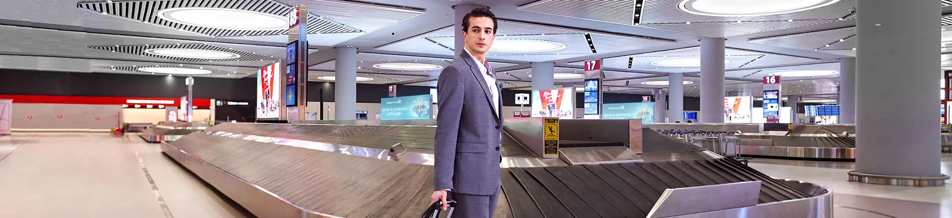 a passenger arrived at new istanbul airport and reclaim his baggage