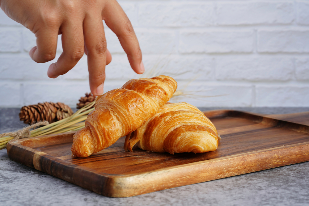 Patisseries where to buy the most delicious croissants in Paris